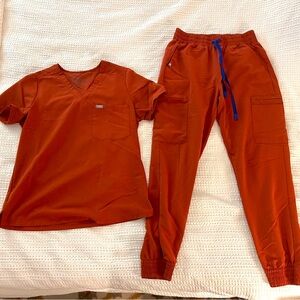 Burnt Orange Scrub Set with Jogger Cargo Pants